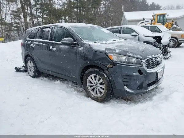5XYPGDA54KG440571 2019 KIA SORENTO - Image 1