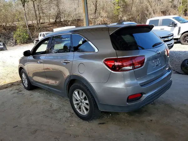 5XYPGDA54KG458780 2019 KIA SORENTO - Image 2