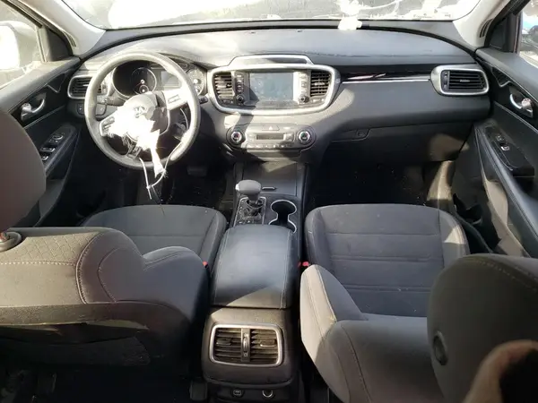 5XYPGDA54KG475742 2019 KIA SORENTO - Image 8