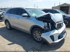5XYPGDA54KG481394 2019 KIA SORENTO