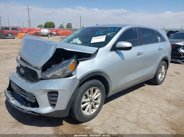 5XYPGDA54KG481394 2019 KIA SORENTO - Image 2