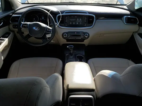 5XYPGDA54KG483145 2019 KIA SORENTO - Image 8