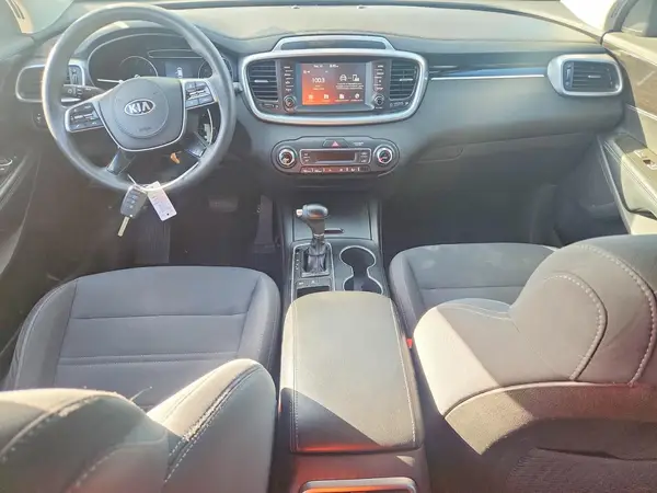 5XYPGDA54KG486384 2019 KIA SORENTO - Image 8