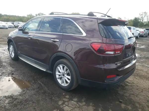 5XYPGDA54KG499104 2019 KIA SORENTO - Image 2