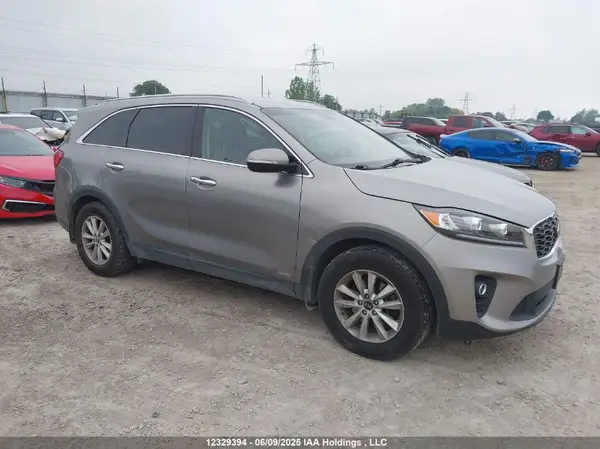 5XYPGDA54KG505810 2019 KIA SORENTO - Image 1