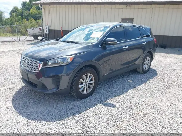 5XYPGDA54KG515706 2019 KIA SORENTO - Image 2