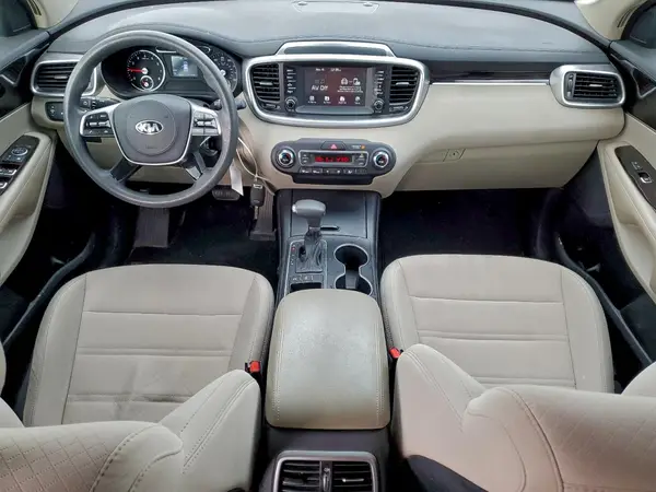 5XYPGDA54KG531257 2019 KIA SORENTO - Image 8