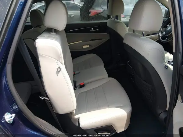 5XYPGDA54KG550374 2019 KIA SORENTO - Image 8