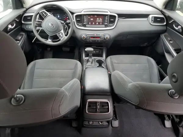 5XYPGDA54KG552626 2019 KIA SORENTO - Image 8