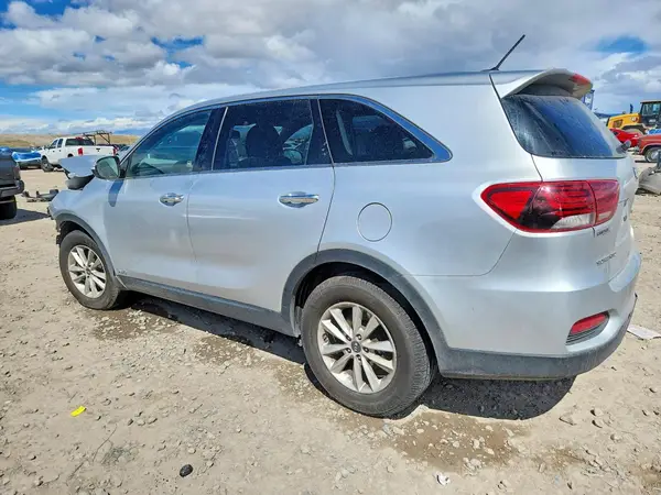 5XYPGDA54KG558751 2019 KIA SORENTO - Image 2