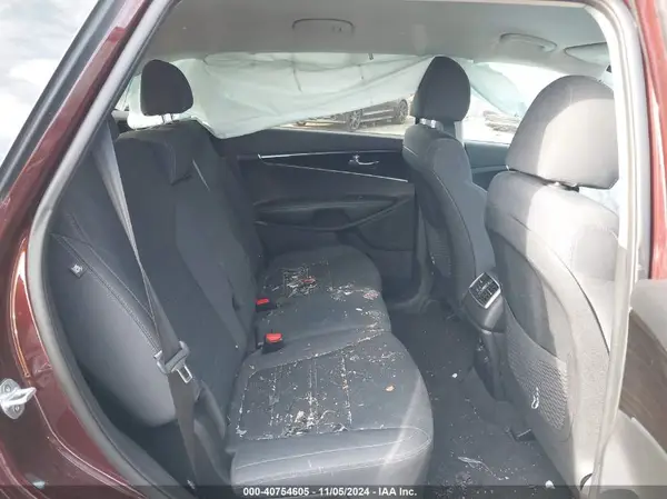 5XYPGDA54KG559320 2019 KIA SORENTO - Image 8