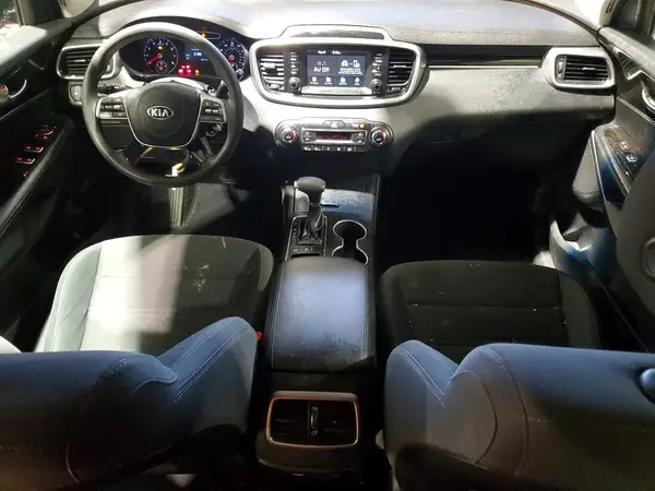 5XYPGDA54KG569295 2019 KIA SORENTO - Image 8