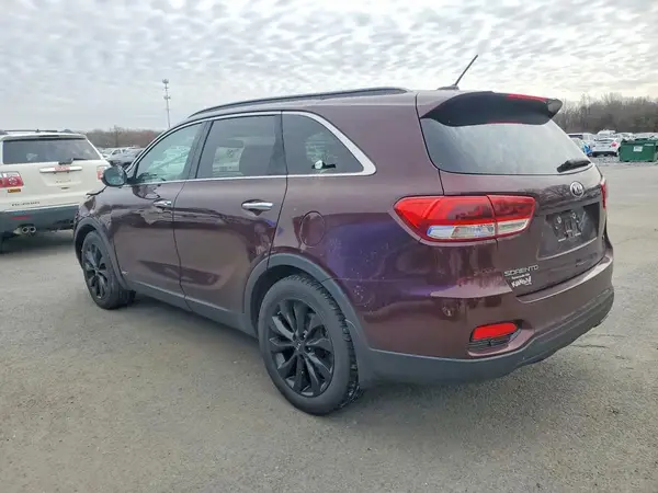 5XYPGDA54KG583701 2019 KIA SORENTO - Image 2