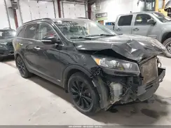 5XYPGDA54KG584282 2019 KIA SORENTO