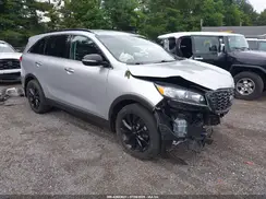 5XYPGDA54KG588767 2019 KIA SORENTO