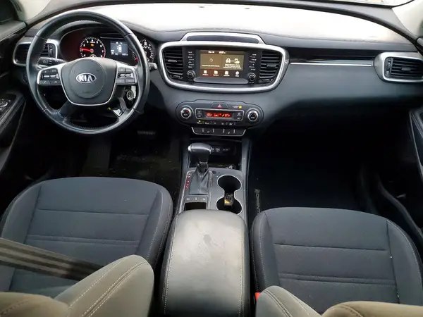 5XYPGDA54KG602344 2019 KIA SORENTO - Image 8