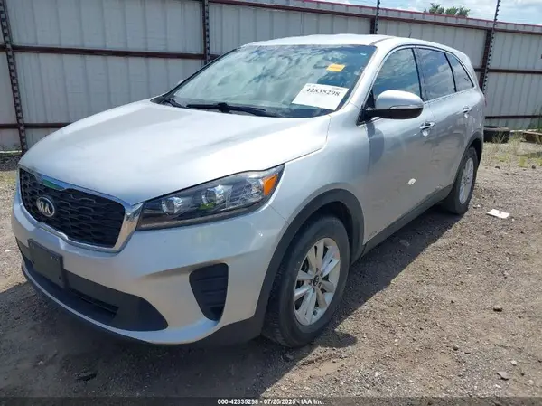 5XYPGDA54LG614866 2020 KIA SORENTO - Image 2