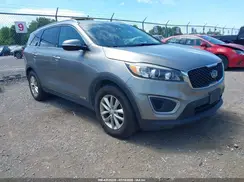 5XYPGDA55GG017621 2016 KIA SORENTO