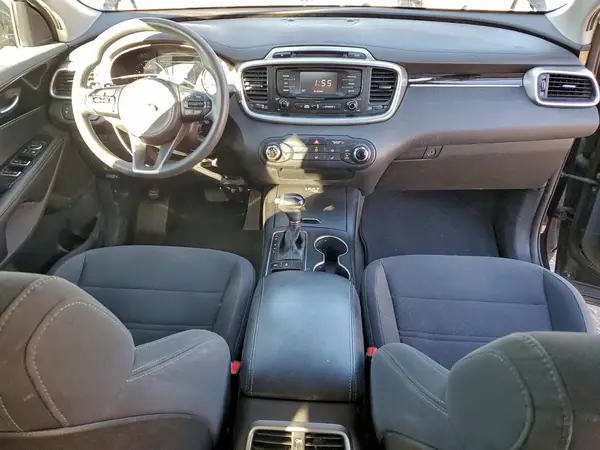 5XYPGDA55GG047511 2016 KIA SORENTO - Image 8