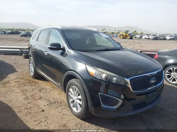5XYPGDA55GG060677 2016 KIA SORENTO - Image 1