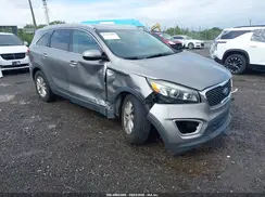 5XYPGDA55GG090844 2016 KIA SORENTO