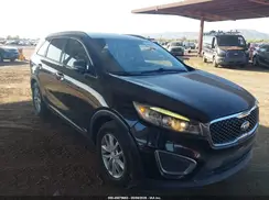 5XYPGDA55GG105553 2016 KIA SORENTO
