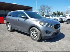 5XYPGDA55GG110302 2016 KIA SORENTO