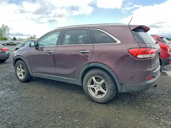 5XYPGDA55GG126449 2016 KIA SORENTO - Image 2