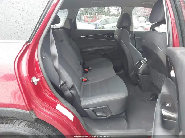 5XYPGDA55GG132347 2016 KIA SORENTO - Image 8