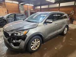 5XYPGDA55GG142358 2016 KIA SORENTO