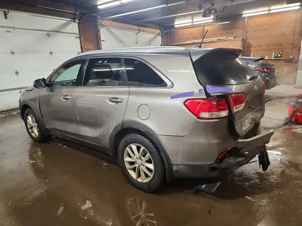 5XYPGDA55GG142358 2016 KIA SORENTO - Image 2