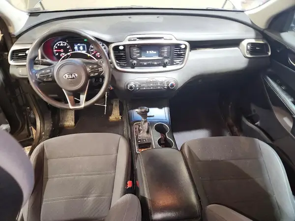 5XYPGDA55GG142358 2016 KIA SORENTO - Image 8