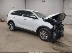 5XYPGDA55GG150850 2016 KIA SORENTO