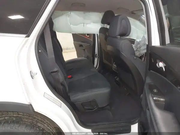 5XYPGDA55GG150850 2016 KIA SORENTO - Image 8