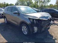 5XYPGDA55GG174078 2016 KIA SORENTO
