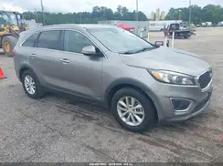 5XYPGDA55GG177000 2016 KIA SORENTO