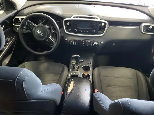 5XYPGDA55GG177983 2016 KIA SORENTO - Image 8