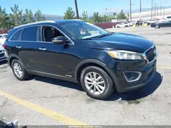 5XYPGDA55GG178132 2016 KIA SORENTO