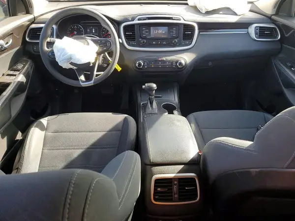 5XYPGDA55GG178227 2016 KIA SORENTO - Image 8