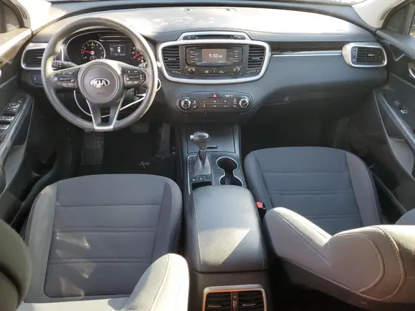 5XYPGDA55GG178910 2016 KIA SORENTO - Image 8