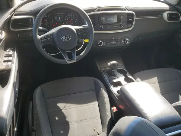 5XYPGDA55GG179863 2016 KIA SORENTO - Image 8