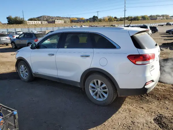 5XYPGDA55GG179880 2016 KIA SORENTO - Image 2