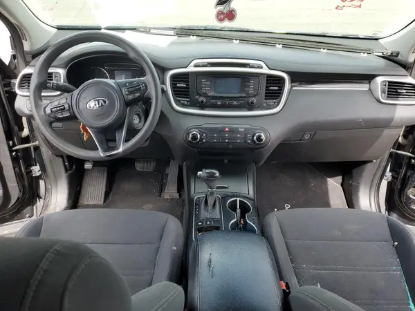 5XYPGDA55GG180110 2016 KIA SORENTO - Image 8