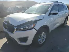 5XYPGDA55GG184271 2016 KIA SORENTO