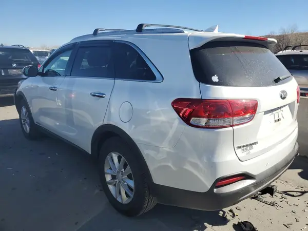 5XYPGDA55GG184271 2016 KIA SORENTO - Image 2