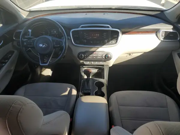 5XYPGDA55GG184271 2016 KIA SORENTO - Image 8
