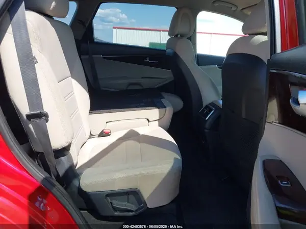 5XYPGDA55HG192680 2017 KIA SORENTO - Image 8