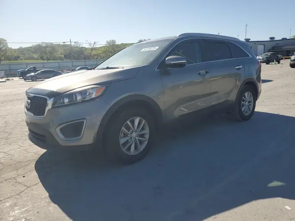 5XYPGDA55HG233843 2017 KIA SORENTO - Image 1