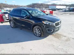 5XYPGDA55HG290009 2017 KIA SORENTO