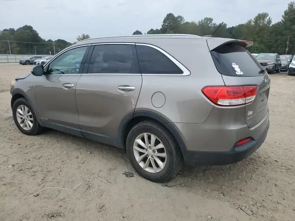 5XYPGDA55JG370982 2018 KIA SORENTO - Image 2